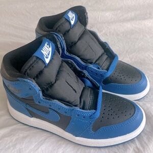 Jordan 1 Dark Marina Blue Pre School Size 10.5c New AQ2664-404 Air